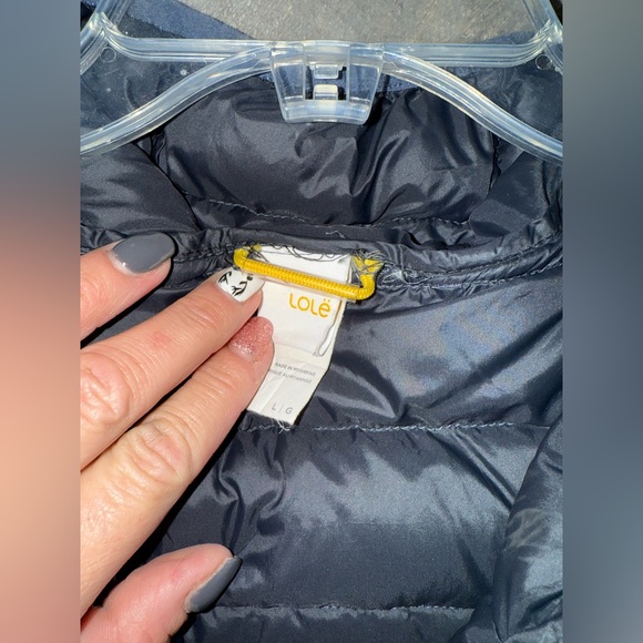 Lolë Hooded Navy and White Puffer Vest, women’s large - Picture 4 of 4